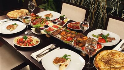 عدم تناول وجبة العشاء يؤدي إلى زيادة الوزن (دراسة)