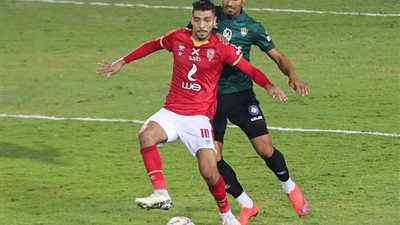 موسيماني يجهز محمد شريف لقيادة هجوم الأهلي أمام بيراميدز