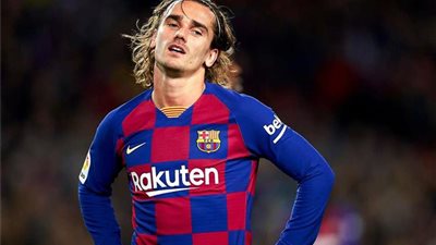 جريزمان يتضامن مع الشاب 