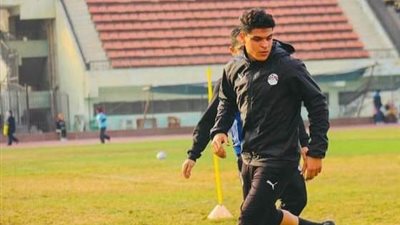 والد مدافع الأهلي الجديد يكشف تفاصيل الصفقة ومفاوضات القلعة الحمراء