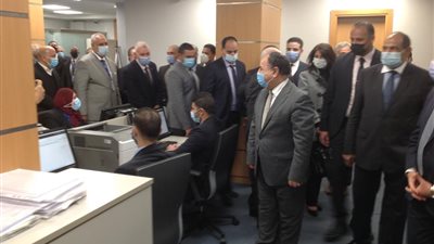 معيط: أبريل المقبل بدء التسجيل المسبق للشحنات بالنظام الجمركى الجديد