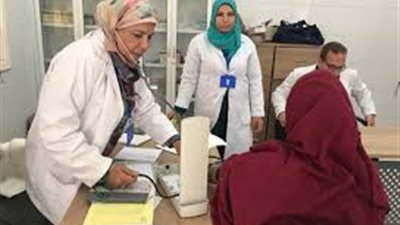 خلال 4 أيام.. فحص 1156 مواطنا بقافلة جنوب الوادي الشاملة بحلايب وشلاتين وأبورماد