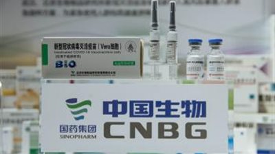 تطعيم الأطقم الطبية بمستشفى أبو خليفة للعزل الصحي بلقاح كورونا