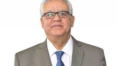 رئيس البرلمان يطالب بأهمية الالتزام باتباع الإجراءات الاحترازية في الجلسات