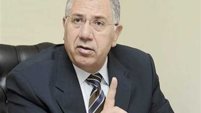 وزير الزراعة يعلن تفاصيل الهجين من الحاصلات الزراعية