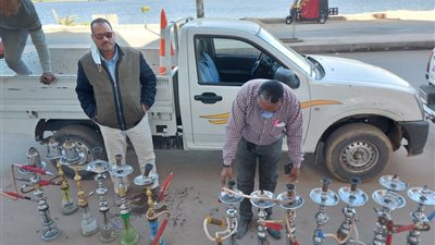 مصادرة 15 شيشة وتغريم 16 مواطن بعد ضبطهم بدون كمامة بالأقصر