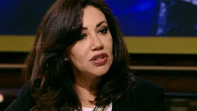 عبلة عبد اللطيف: 4 محاور لتقييم قرار تصفية شركة الحديد والصلب