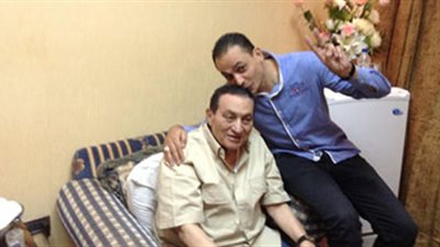 مؤسس ائتلاف ثوار المنصة: مبارك هو أول رئيس يحتفل بعيد الشرطة