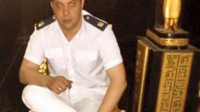 مرتديًا زي رائد.. مصطفى درويش يهنئ الجمهور بعيد الشرطة (صورة)