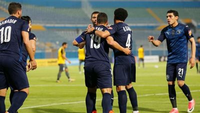 أروابارينا يعلن قائمة بيراميدز لمواجهة الأهلي في الدوري 