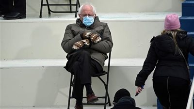 سيناتور أمريكي يحول صورته لعمل خيري.. وفنانتان عربيتان تنضمان لـ