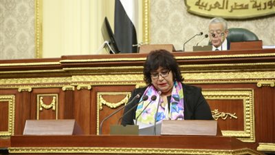وزيرة الثقافة: نستعيد دورنا الريادي من خلال برنامج 