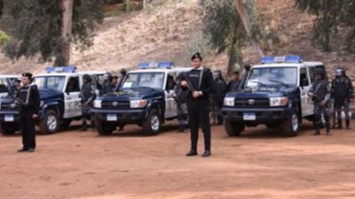 حملات أمنية تضبط 7 قضايا تهريب و37 مزاولة مهنة دون تصريح