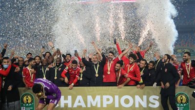 اتحاد الكرة يطلب تنظيم النهائي الإفريقي وبطولة الشباب