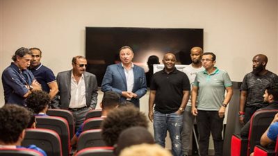 على رأسها محمود الخطيب.. بعثة الأهلي تخضع لمسحة طبية بتعليمات 