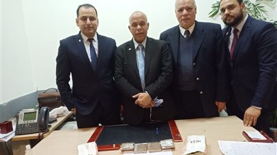 جمارك مطار القاهرة تضبط محاولة تهريب كمية من مخدر الحشيش