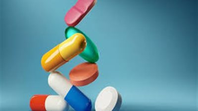 المضادات الحيوية تؤثر على نمو حديثي الولادة (دراسة)