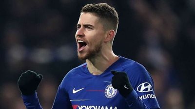 تشيلسي يدخل في محادثات مع جورجينيو لتمديد عقده