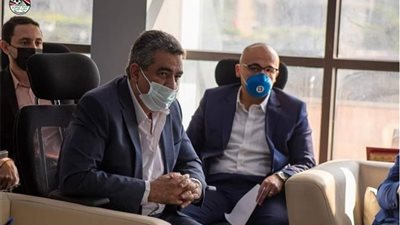 بعد تمديد فيفا 6 أشهر.. كشف حساب اللجنة الثلاثية في 40 يومًا