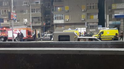 غلق الطرق المؤدية لمحطة مترو البحوث بعد انفجار كابل كهرباء