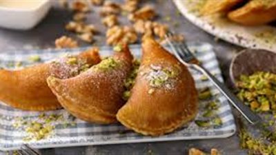 تعرف على الطرق المختلفة لعمل القطايف