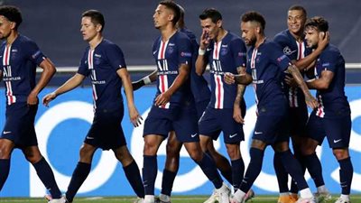 باريس سان جيرمان يعلن إصابة ثنائي الفريق بفيروس كورونا