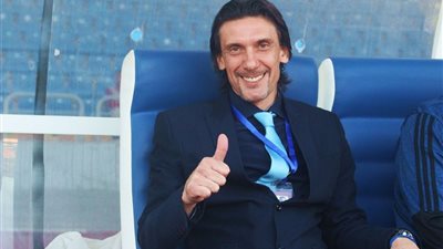 نيبوشا: فرص الأهلي والدحيل متساوية في كأس العالم للأندية