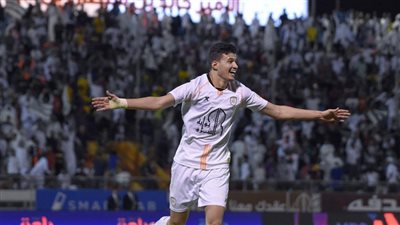 تعرف على السر  وراء غياب عبدالله الحمدان عن الشباب ضد أبها بالدوري السعودي