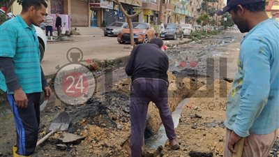 بعد شكوى المواطنين.. رئيس مياه القناة يوضح أسباب انقطاع الخدمة بعض المناطق بالإسماعيلية (صور)