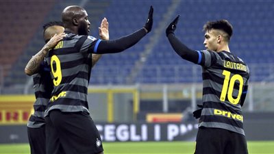 إنتر يضرب بينفينتو برباعية في الدوري الإيطالي