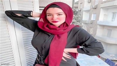 مصدر أمني: حنين حسام لم تصل قسم الشرطة للإفراج عنها 