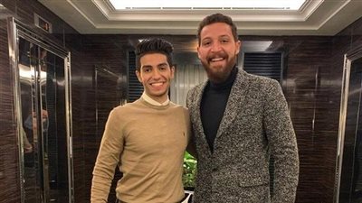 مينا مسعود يدفع محمود حجازي لتعلم الفرنسية والمغربية (فيديو)