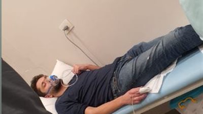 كريم محمود عبد العزيز يدخل المستشفى بعد تعرضه لوعكة صحية (صورة)