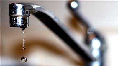 قطع المياه عن 30 منطقة بالفيوم اليوم.. والشركة:
