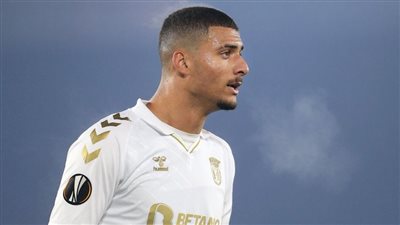 بديل كاباك.. ليفربول يستهدف ضم مدافع سبورتنج براجا