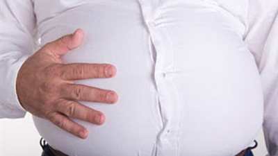 للتخلص من الانتفاخ.. إليك أفضل 5 تمارين رياضية في المنزل