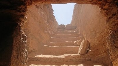 بعد كذب ادعاءاتها.. إخلاء سبيل الزوج المتهم بتقديم زوجته قربانًا لفتح مقبرة أثرية بالبحيرة