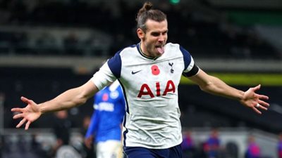 توتنهام يبلغ ريال مدريد بموقفه النهائي بشأن بيل