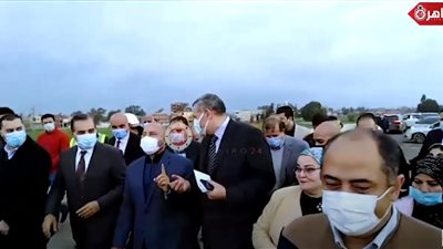 وزير النقل ينفعل على برلماني: 