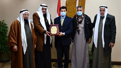 وزير الرياضة يلتقي بأعضاء مجالس إدارات مراكز شباب شمال سيناء (صور)