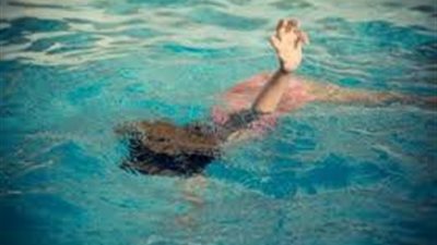 مصرع طفلة غرقًا سقطت بحوض ماكينة مياه زراعية بالبحيرة