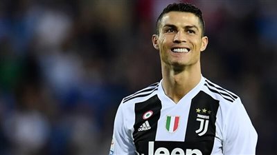 يوفنتوس يتخذ أولى خطواته لتجديد عقد رونالدو
