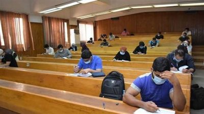 مصدر: امتحانات الفصل الأول بالجامعات تستمر شهرًا.. والثاني 21 مارس