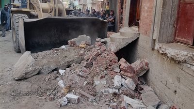 إزالة 41 حالة تعدٍ بالقوصية في أسيوط (صور)