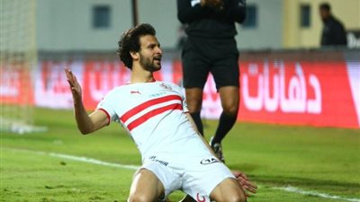 مصدر بالزمالك: لاتوجد أزمة بين محمود علاء ومدحت عبد الهادي