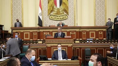 وزير الاتصالات: نعمل على رقمنة مليار وثيقة حكومية متداولة في مشروع نقل الحكومة للعاصمة الإدارية