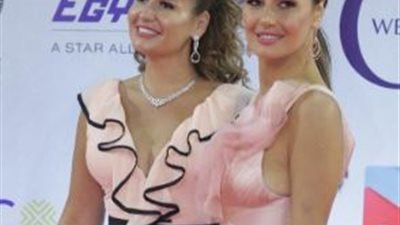 هنا شيحة تهنئ شقيقتها حلا بزواجها على معز مسعود: 