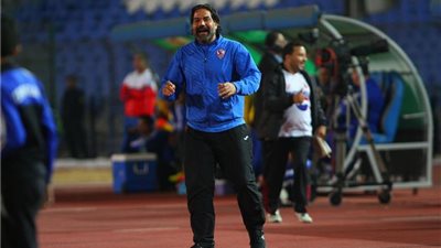 مدحت عبد الهادي: ارتداء تيشيرت شهداء الزمالك أقل تقدير لهم