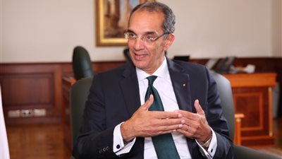 وزير الاتصالات: لن يحدث أي مشكلة بعد توفير رقم قومي لكل عقار
