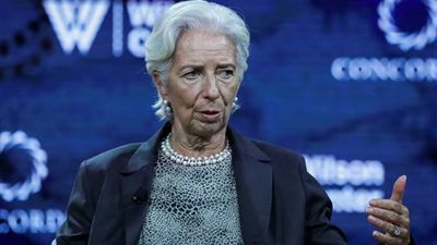 كريستين لاجارد تتوقع تعافي الاقتصاد العالمي منتصف 2022